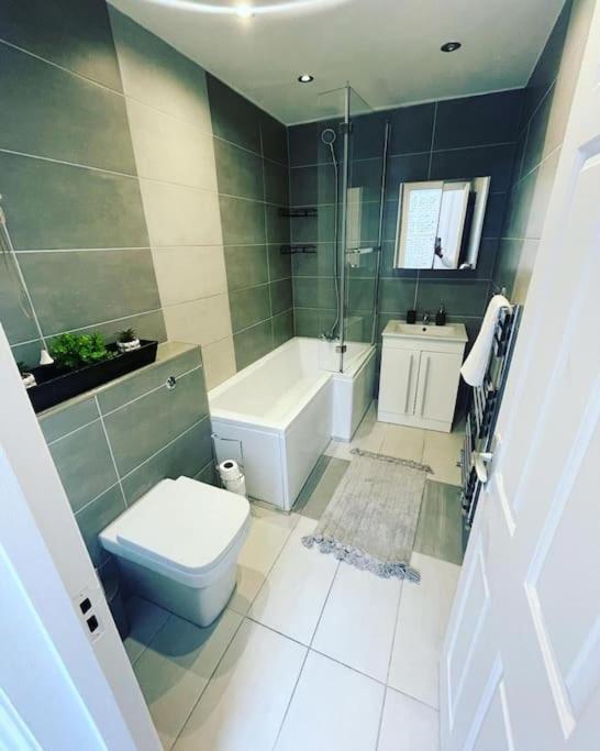 Luxury 2 Bed Flat In Inslington Apartment Лондон Екстериор снимка