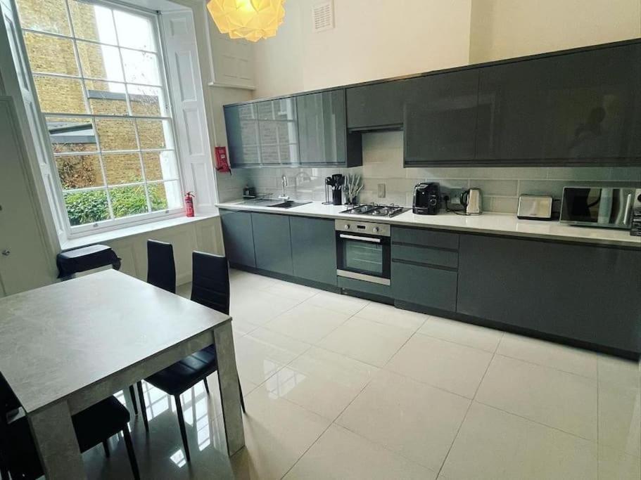 Luxury 2 Bed Flat In Inslington Apartment Лондон Екстериор снимка